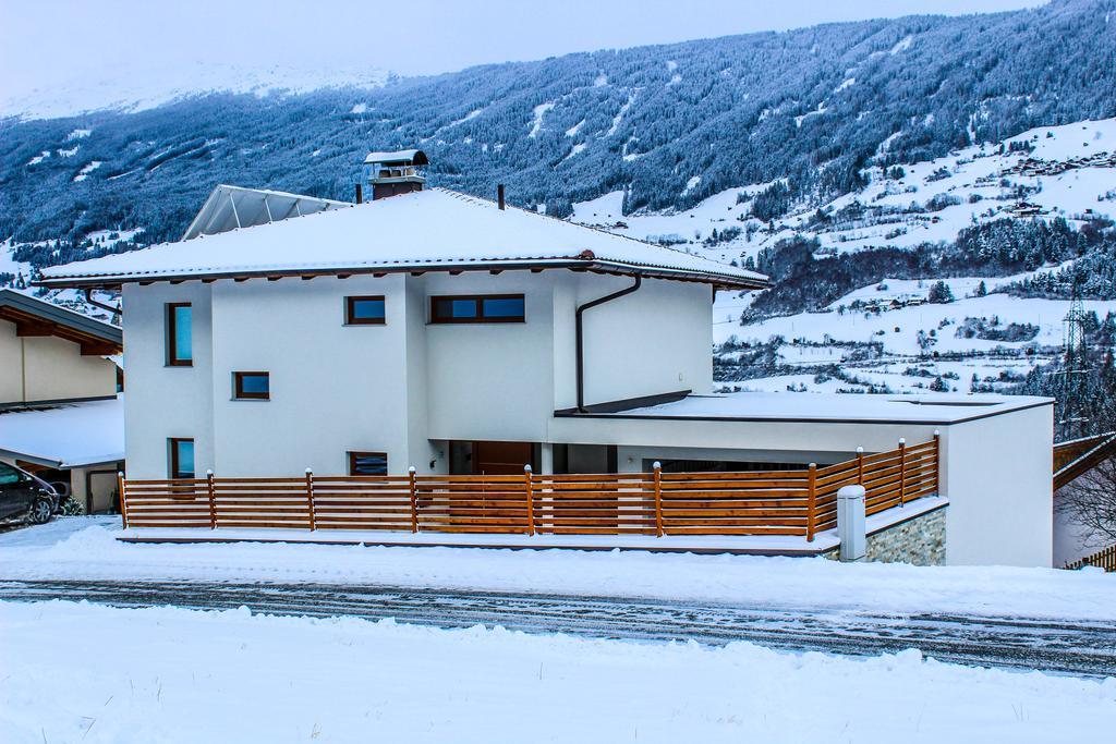 Bergchalet Rauch Arzl im Pitztal Exterior photo